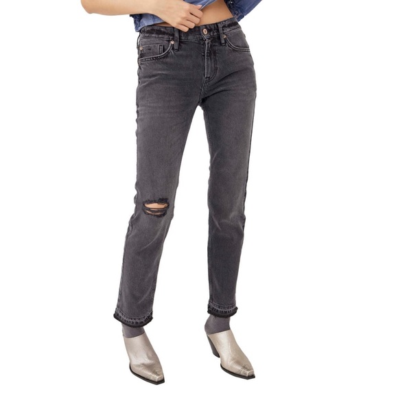 Free People Black Faded Ripped Slim Boyfriend Jeans Size 24 NWT - Picture 6 of 14